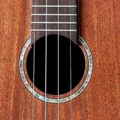 Ukuleles ANueNue Hawaiian Dream (3-Series) Solid Mahogany Top Ukulele