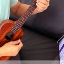 UM 尤克里里网络课程 (1-对-1) 中文版